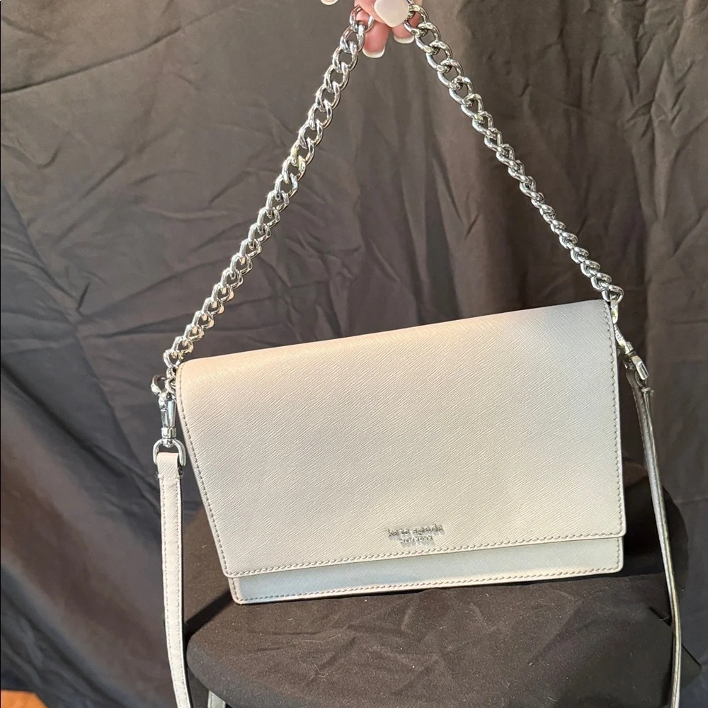 Kate Spade Crossbody Bag with Silver Chain - Picture 8 of 9